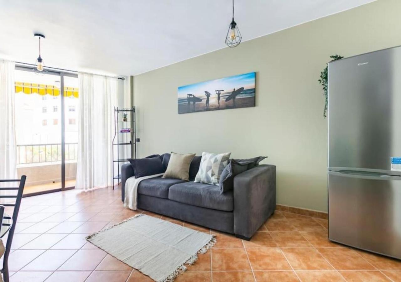 Cosy Apartment In Los Cristianos 5Min To The Ocean Exterior foto